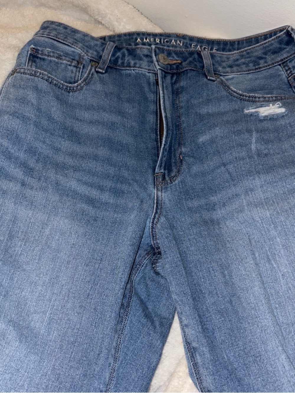 American Eagle Outfitters Medium Blue Mom Straight Jeans